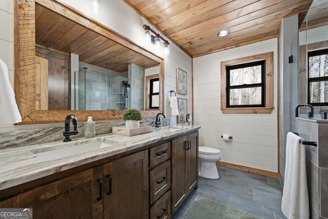 345 Big Oak Lane, Blue Ridge, GA 30513