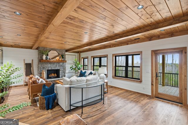 345 Big Oak Lane, Blue Ridge, GA 30513