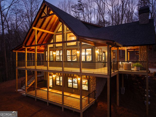 345 Big Oak Lane, Blue Ridge, GA 30513