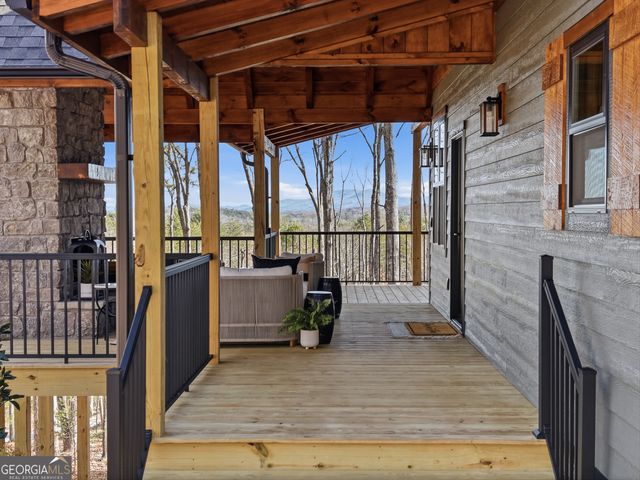 345 Big Oak Lane, Blue Ridge, GA 30513