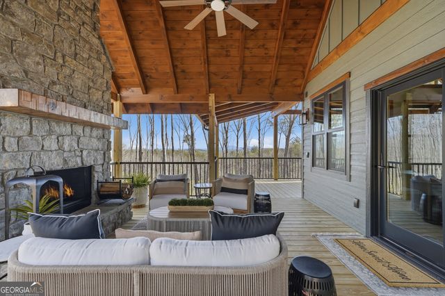 345 Big Oak Lane, Blue Ridge, GA 30513