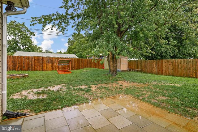 9 KULLEN DR, Newark, DE 19713