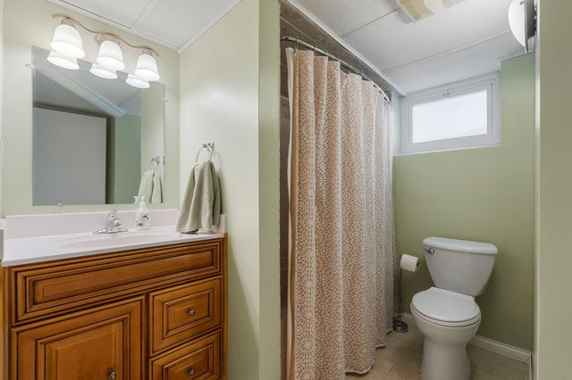 1521 Atlantic Street, Saint Paul, MN 55106