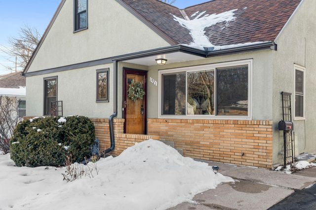 1521 Atlantic Street, Saint Paul, MN 55106