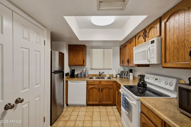 709 S POWER Road 205, Mesa, AZ 85206