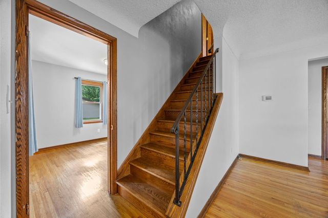 1033 Dayton Avenue, Saint Paul Park, MN 55071