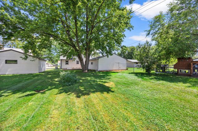 1033 Dayton Avenue, Saint Paul Park, MN 55071