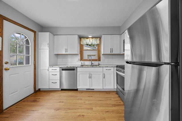 1033 Dayton Avenue, Saint Paul Park, MN 55071