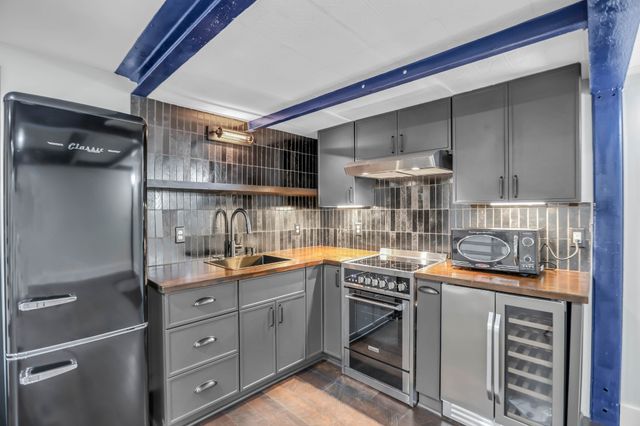 2661 Tinnin Rd, Goodlettsville, TN 37072