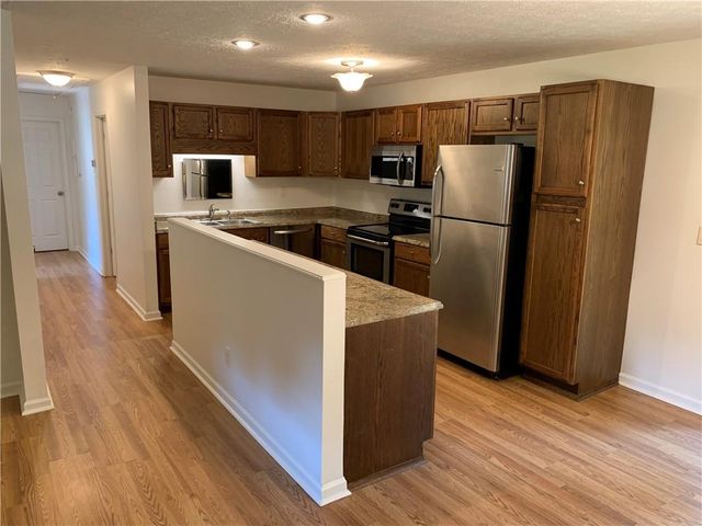 6103 Lake Lanier Heights Road, Buford, GA 30518