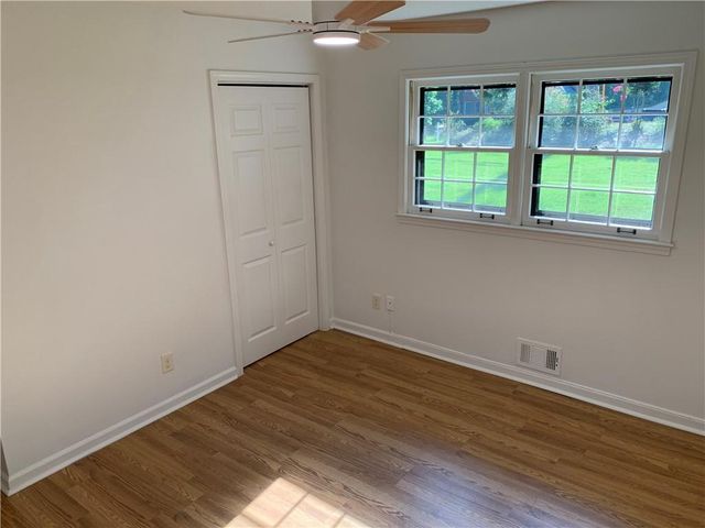 6103 Lake Lanier Heights Road, Buford, GA 30518