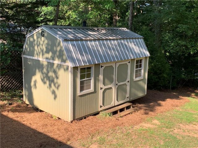 6103 Lake Lanier Heights Road, Buford, GA 30518