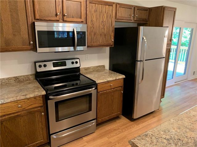 6103 Lake Lanier Heights Road, Buford, GA 30518