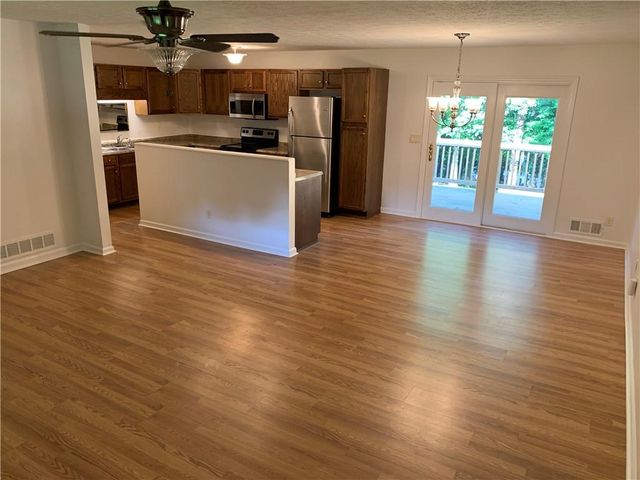 6103 Lake Lanier Heights Road, Buford, GA 30518