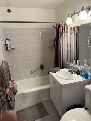 1841 Central Park Ave 15P, Yonkers, NY 10710