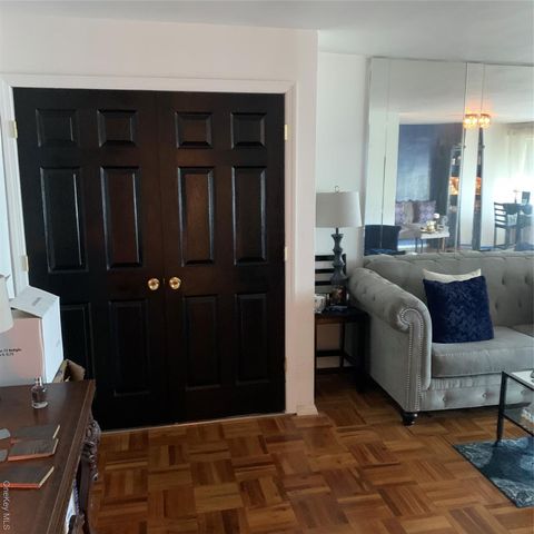 1841 Central Park Ave 15P, Yonkers, NY 10710