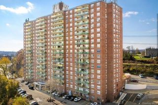 1841 Central Park Ave 15P, Yonkers, NY 10710