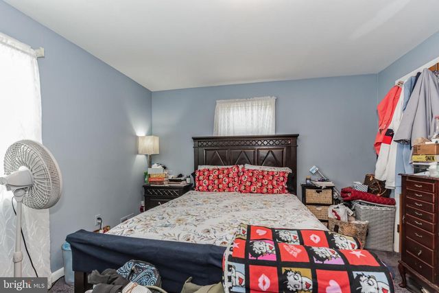 1301 IRON FORGE RD, District Heights, MD 20747