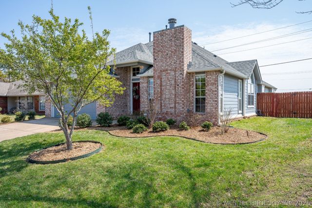 805 E Indianapolis Street, Broken Arrow, OK 74012