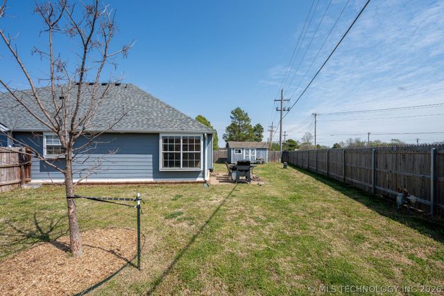 805 E Indianapolis Street, Broken Arrow, OK 74012