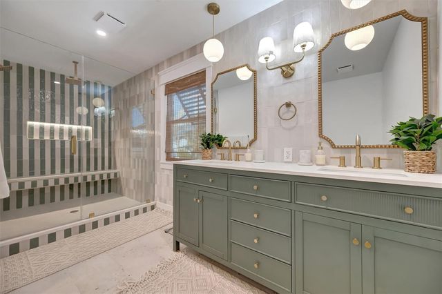 117 81ST STREET, Holmes Beach, FL 34217