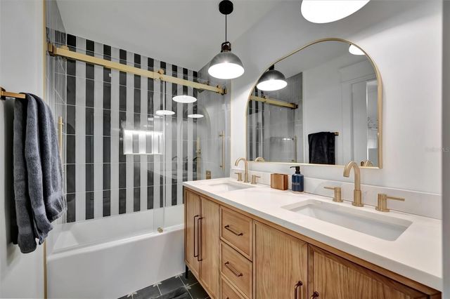 117 81ST STREET, Holmes Beach, FL 34217