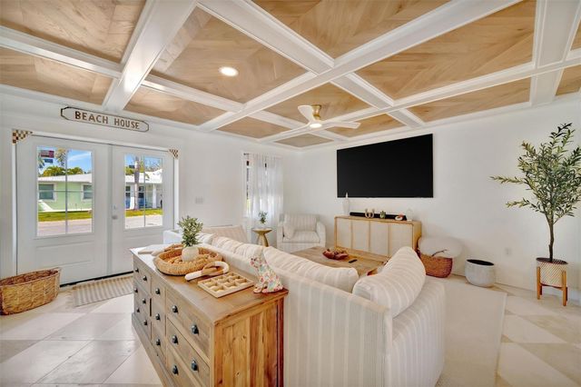 117 81ST STREET, Holmes Beach, FL 34217