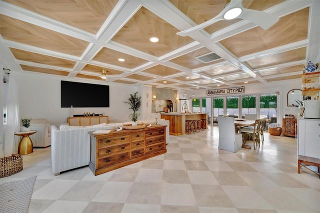 117 81ST STREET, Holmes Beach, FL 34217