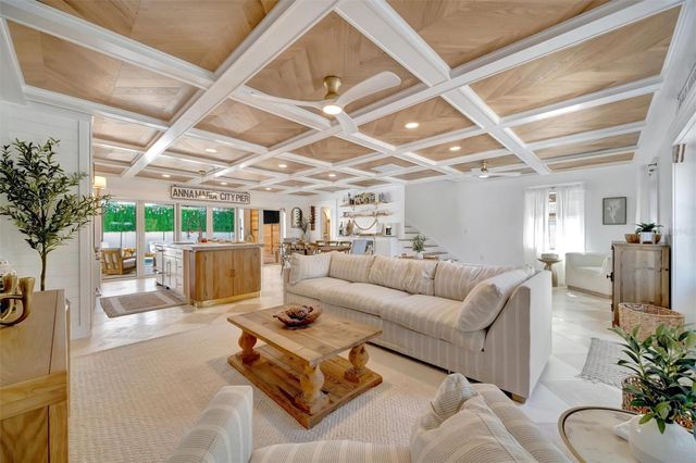 117 81ST STREET, Holmes Beach, FL 34217