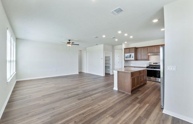 120 Pelham ST, Georgetown, TX 78633