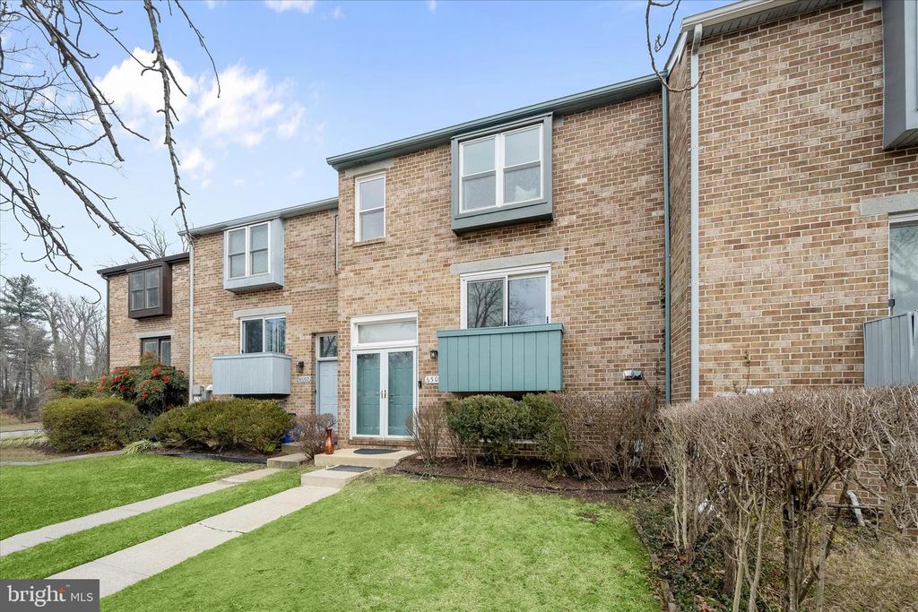 6504 QUIET HOURS, Columbia, MD 21045