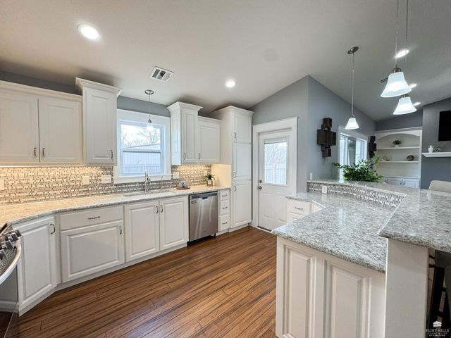 4693 Nature Avenue, Manhattan, KS 66502