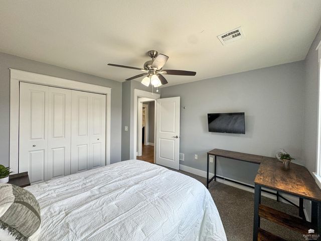 4693 Nature Avenue, Manhattan, KS 66502