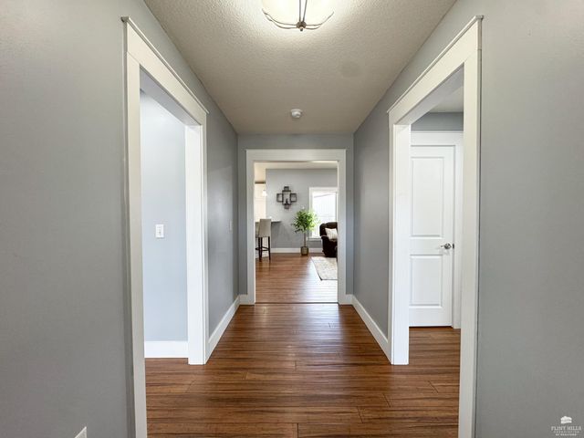 4693 Nature Avenue, Manhattan, KS 66502