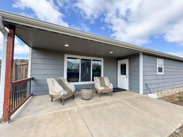 4693 Nature Avenue, Manhattan, KS 66502