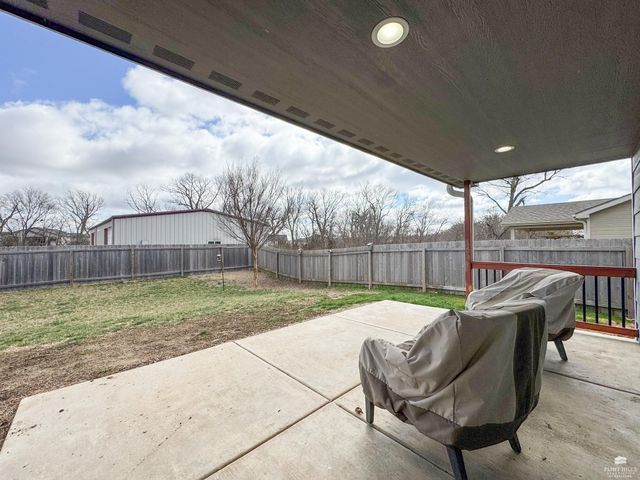 4693 Nature Avenue, Manhattan, KS 66502