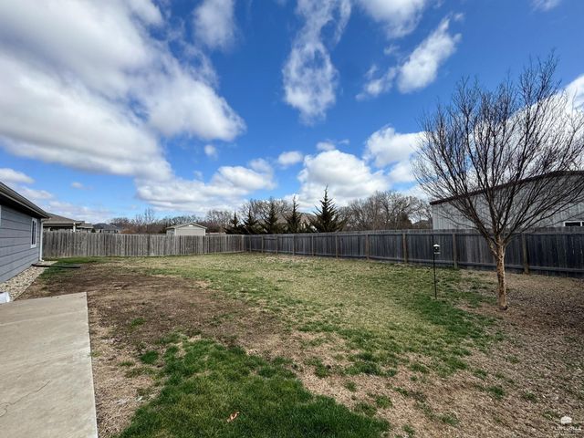 4693 Nature Avenue, Manhattan, KS 66502