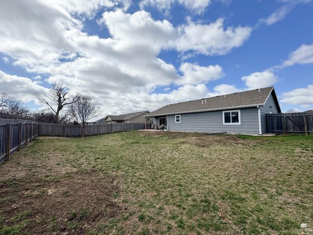 4693 Nature Avenue, Manhattan, KS 66502