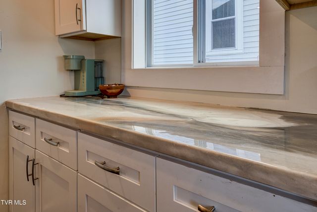 1412 Anderson Street, Bristol, TN 37620