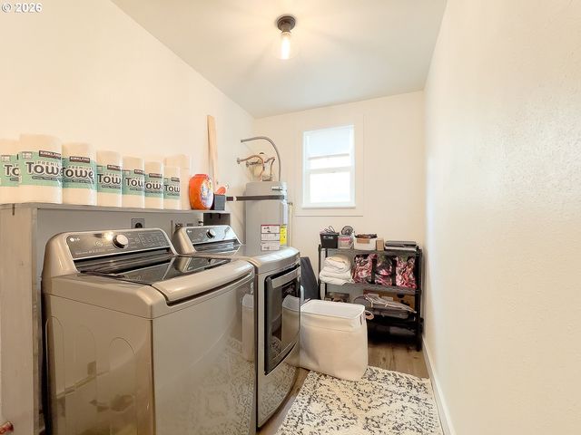 1386 AVENUE U 1, Seaside, OR 97138