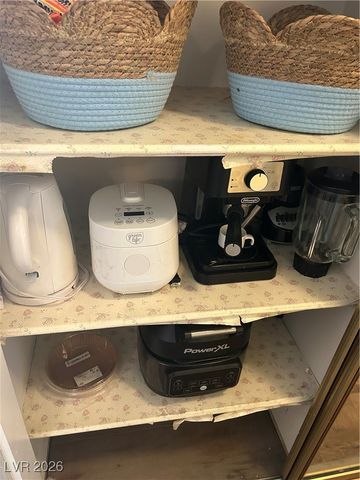 1358 Lorilyn Avenue 4, Las Vegas, NV 89119