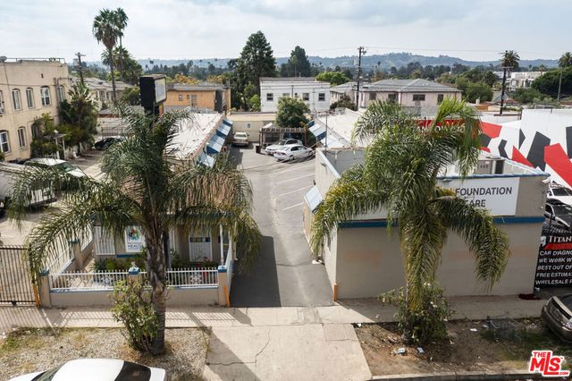5134 W Washington Boulevard, Los Angeles, CA 90016