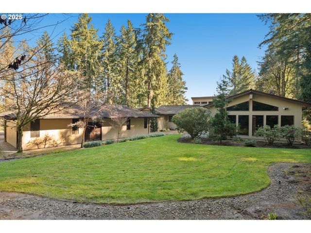 17927 S Dick Dr, Oregon City, OR 97045
