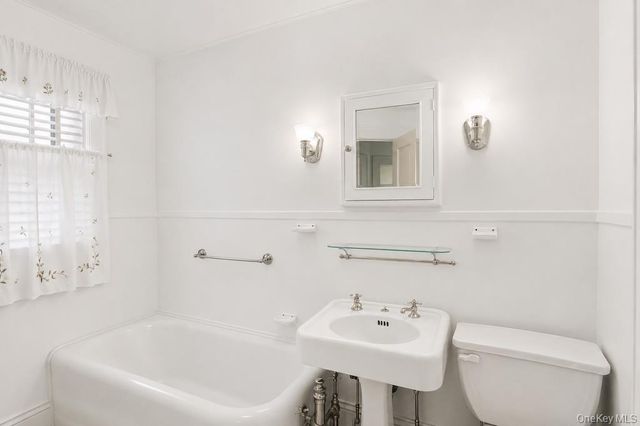 6 Forsythe Place, Newburgh, NY 12550