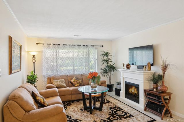 181 Storm Drive, Holtsville, NY 11742