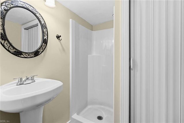 13616 John Clayton Memorial HWY, North, VA 23128