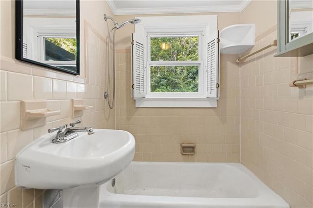 13616 John Clayton Memorial HWY, North, VA 23128