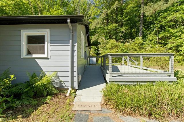 13616 John Clayton Memorial HWY, North, VA 23128