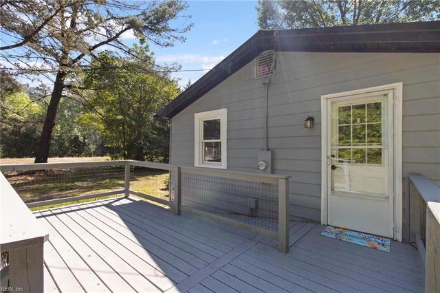 13616 John Clayton Memorial HWY, North, VA 23128