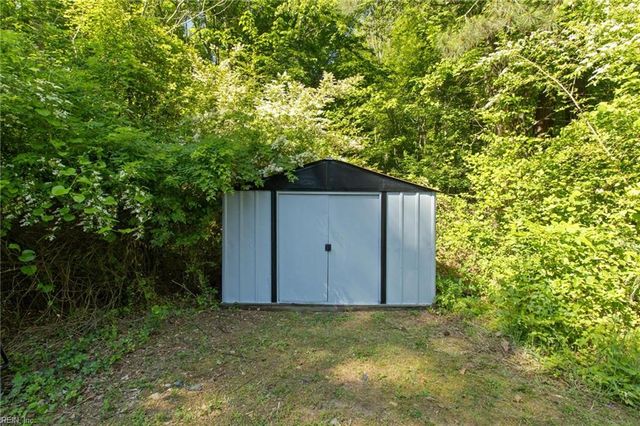 13616 John Clayton Memorial HWY, North, VA 23128